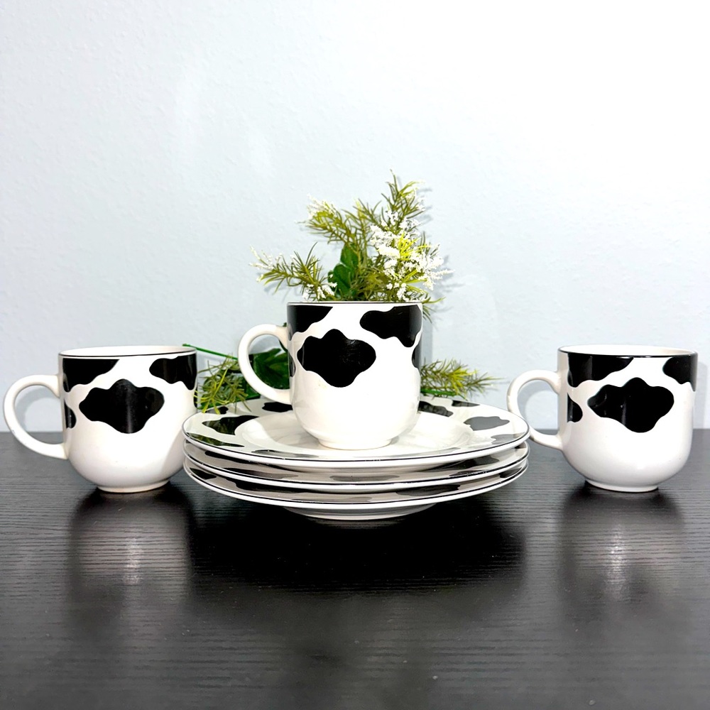 Vintage Six Piece Cottagecore Cow Mug and Plate Set
